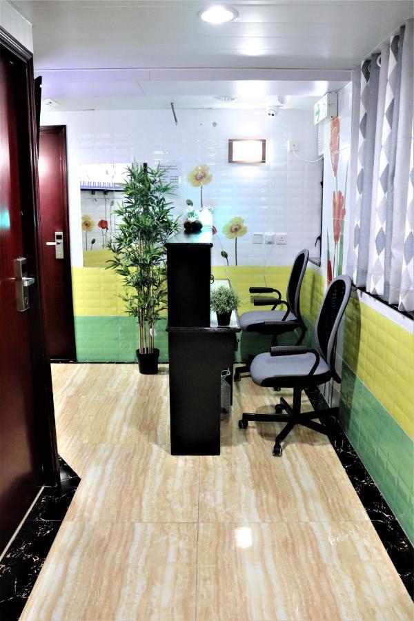 I Top International Guesthouse Хонконг Екстериор снимка